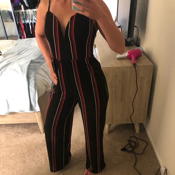 Express Pants - 🖤Express striped  V wire plunge jumpsuit🖤